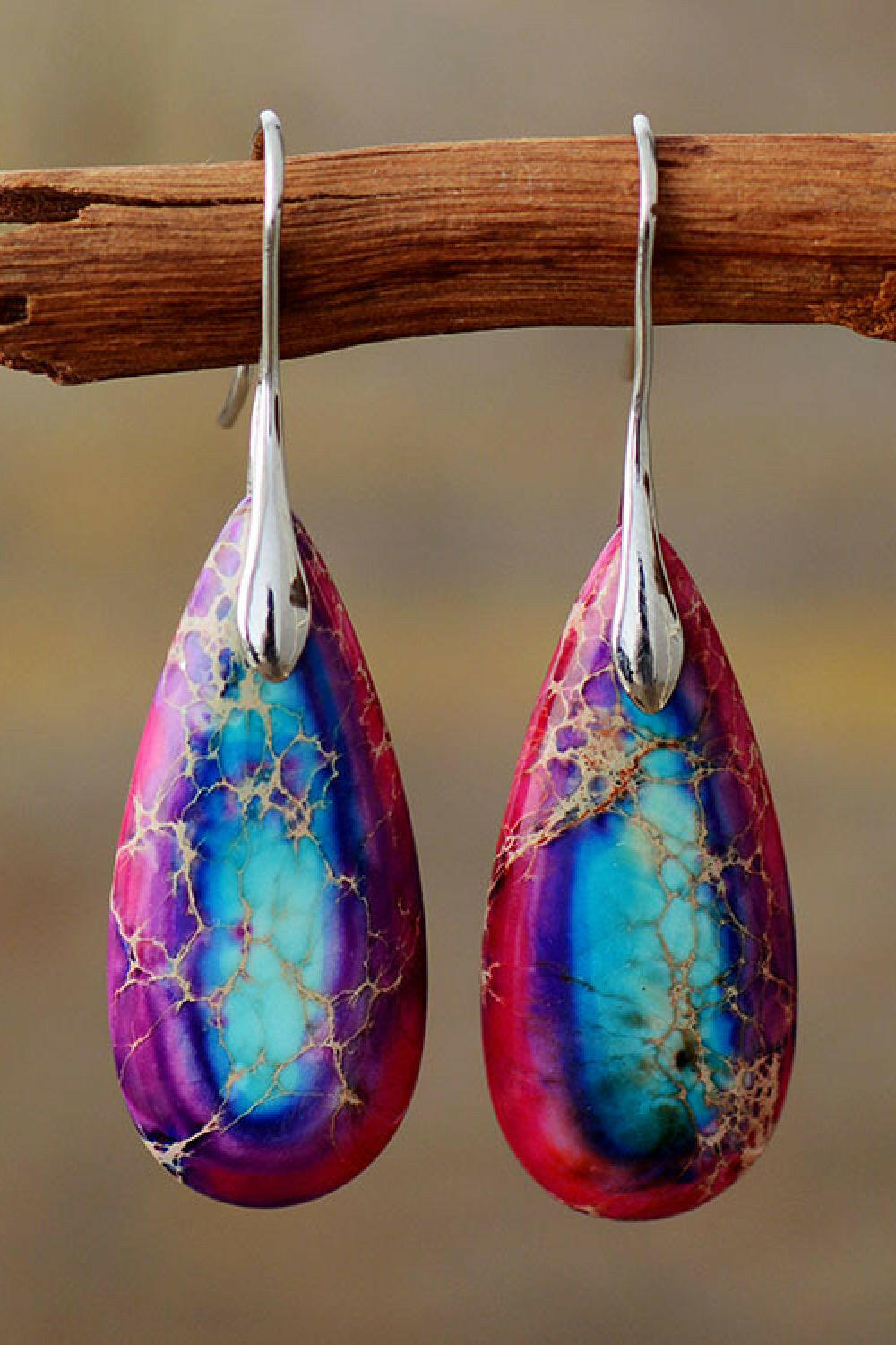 Teardrop Natural Stone Dangle Earrings.