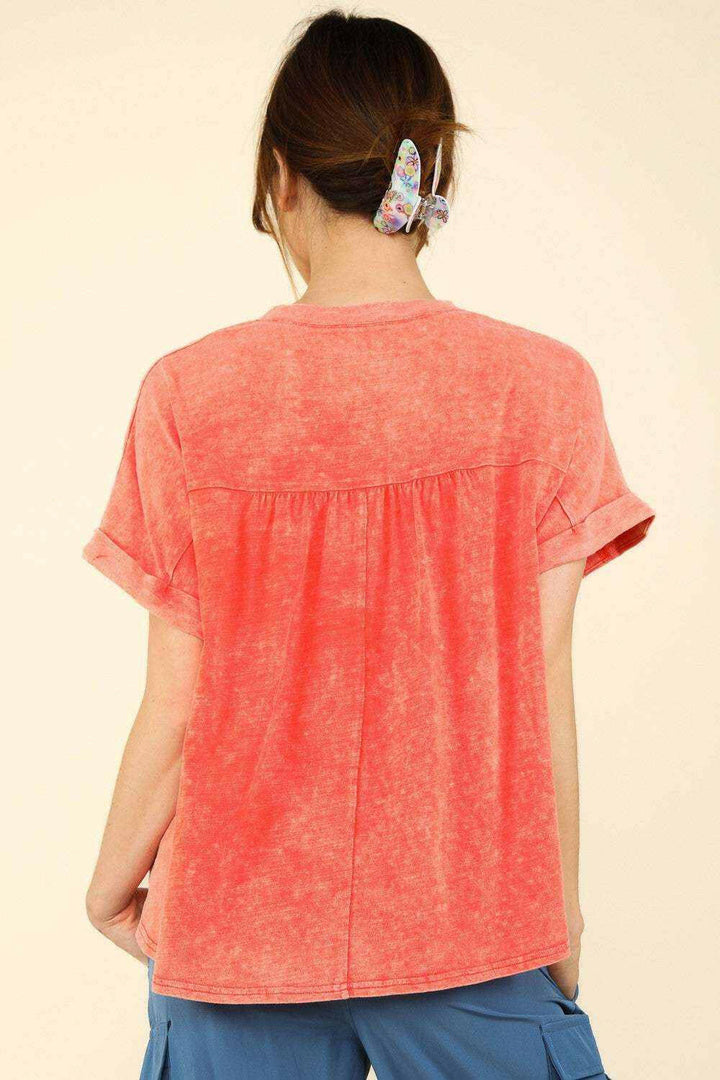 Nochted Short Sleeve Washed V-Neck T-Shirt