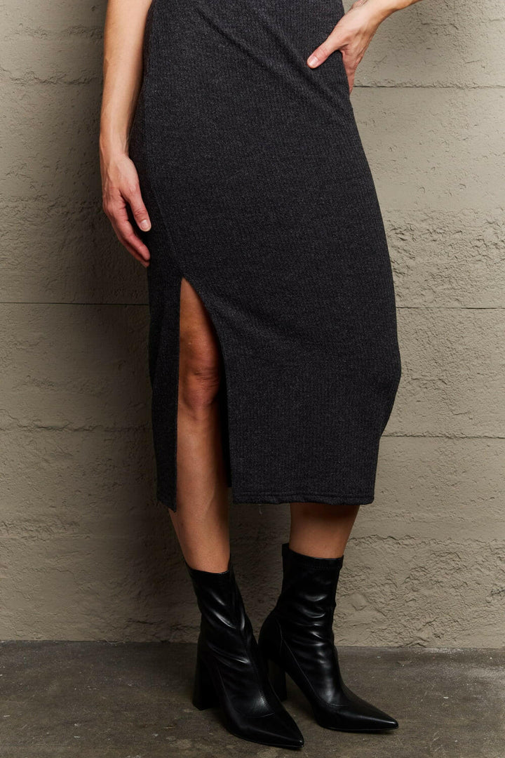 Sew In Love 'For The Night' Fitted Sleeveless Midi Dress - Full Size.