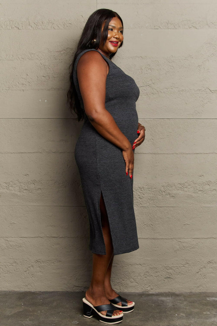 Sew In Love 'For The Night' Fitted Sleeveless Midi Dress - Full Size.