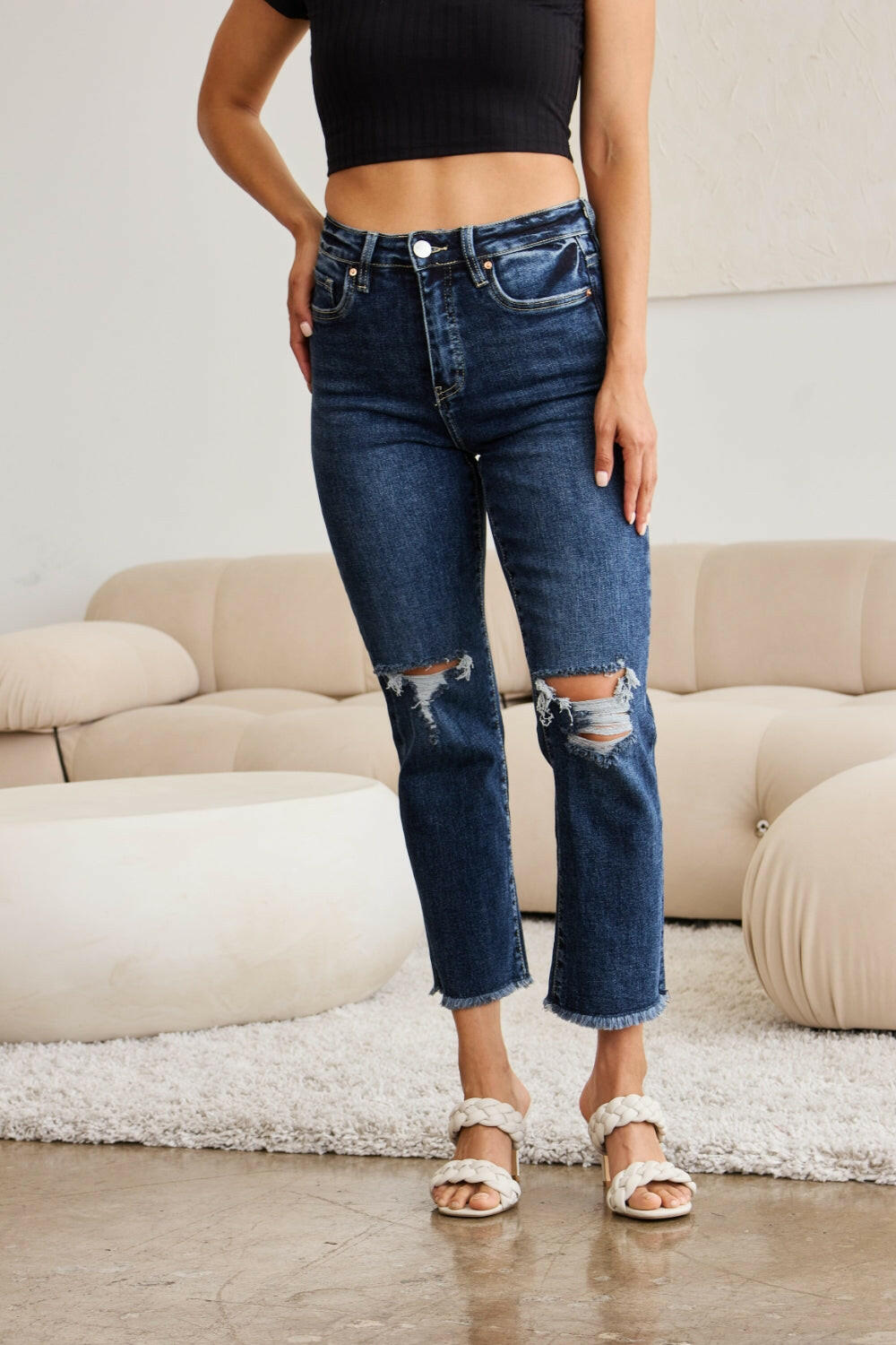 RFM 'Dylan' Tummy Control Distressed High Waist Raw Hem Cropped Jeans - Full Size.