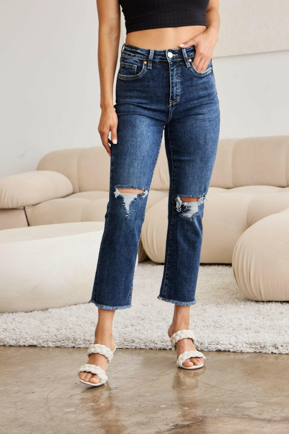 RFM 'Dylan' Tummy Control Distressed High Waist Raw Hem Cropped Jeans - Full Size.