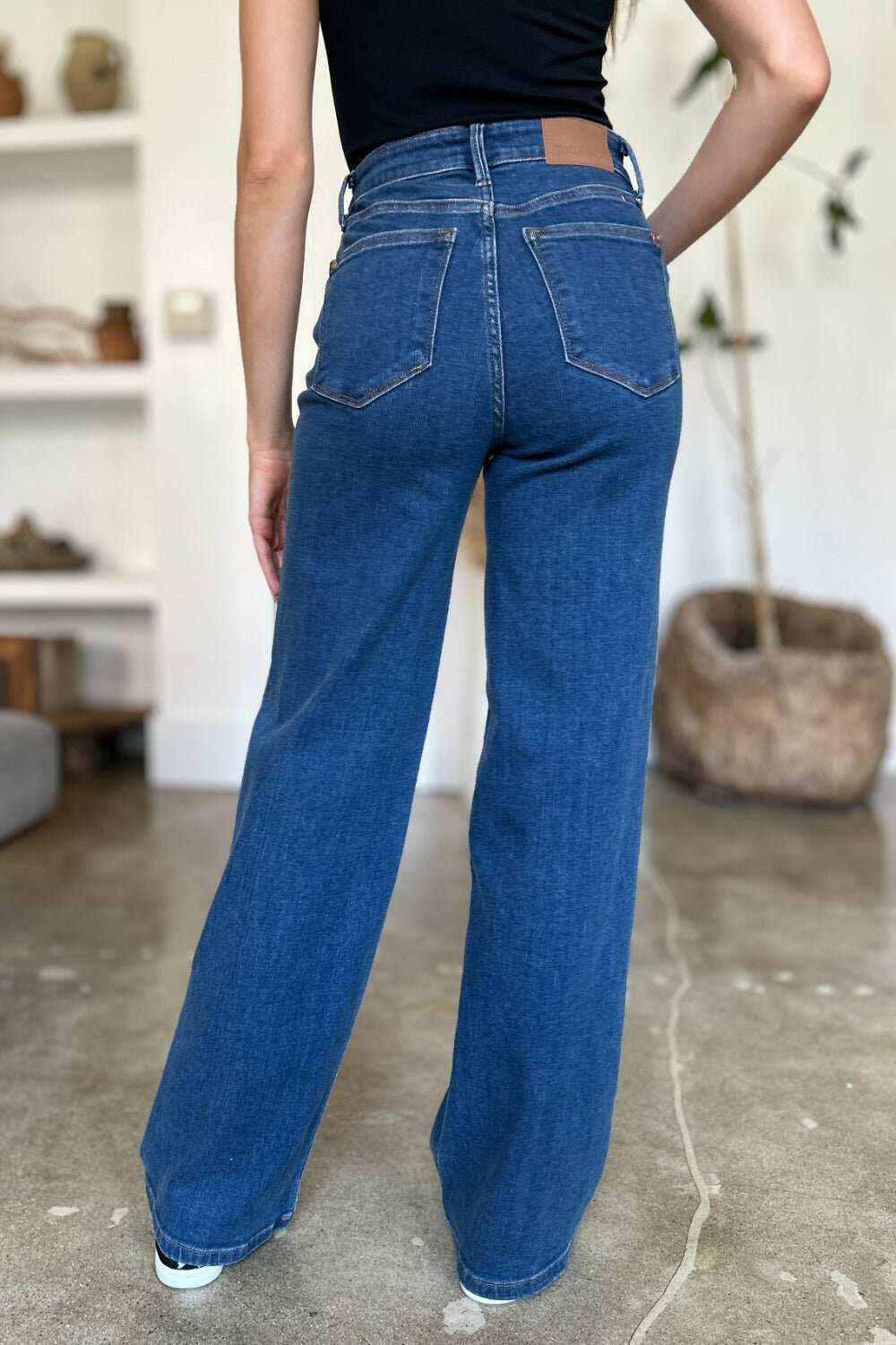 Judy Blue High Rise Straight Jeans - Full Size - The Rogue Daisy