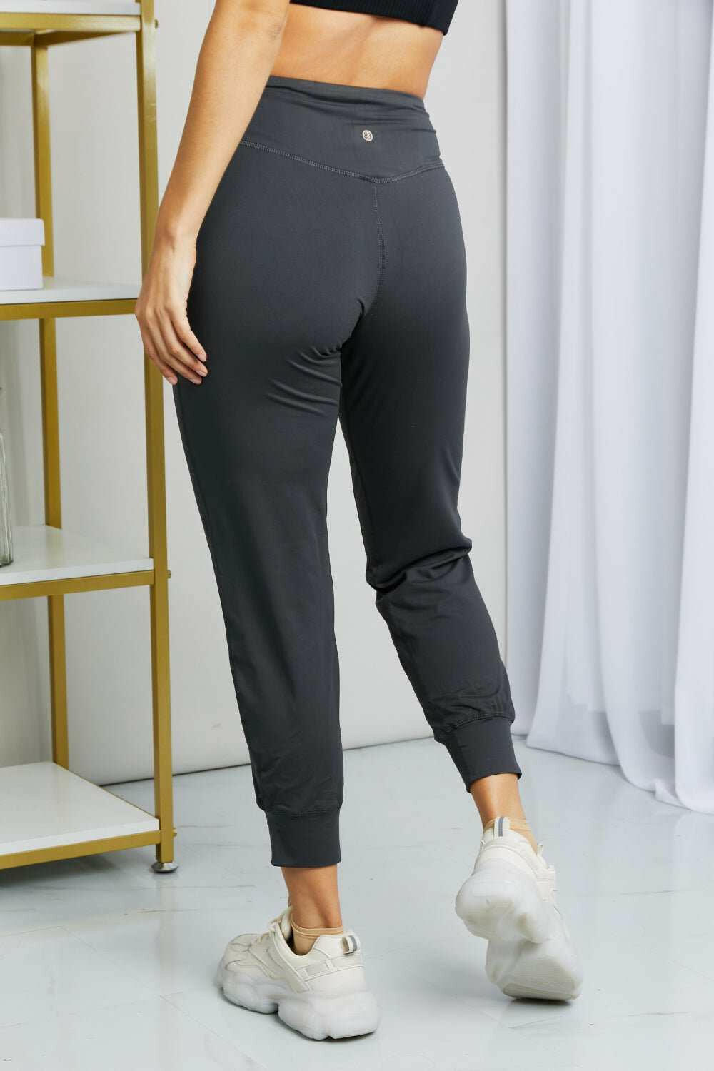 Leggings Depot Wide Waistband Cropped Joggers - Full Size - The Rogue Daisy