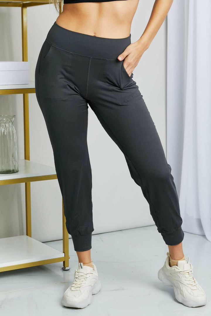 Leggings Depot Wide Waistband Cropped Joggers - Full Size - The Rogue Daisy