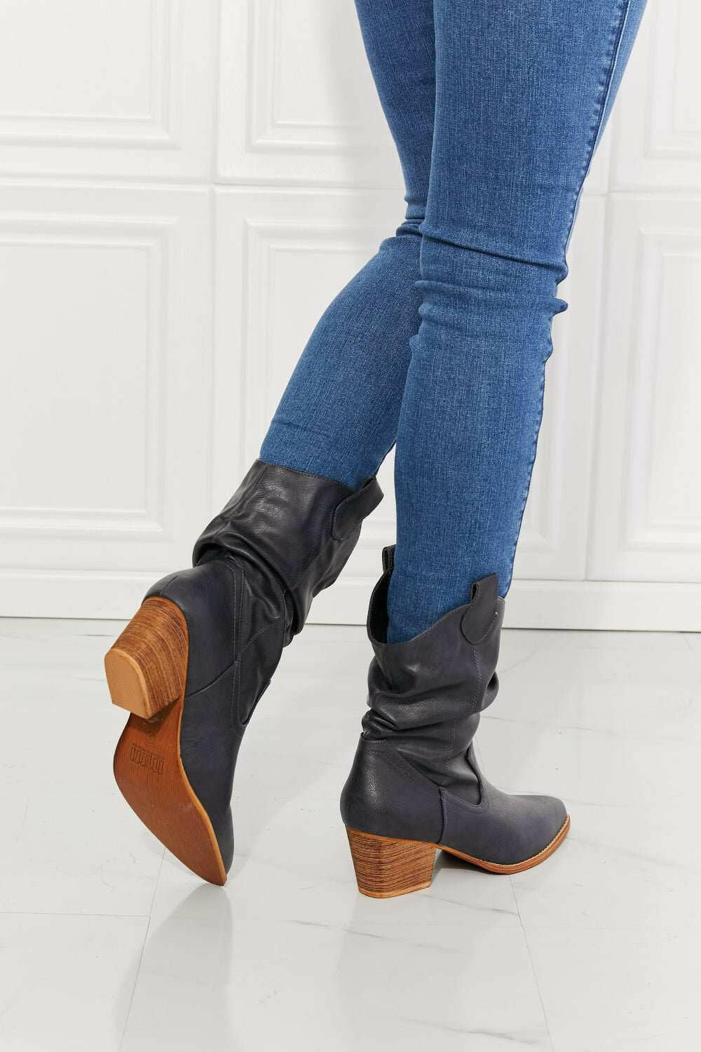 Trendy Scrunch Boots