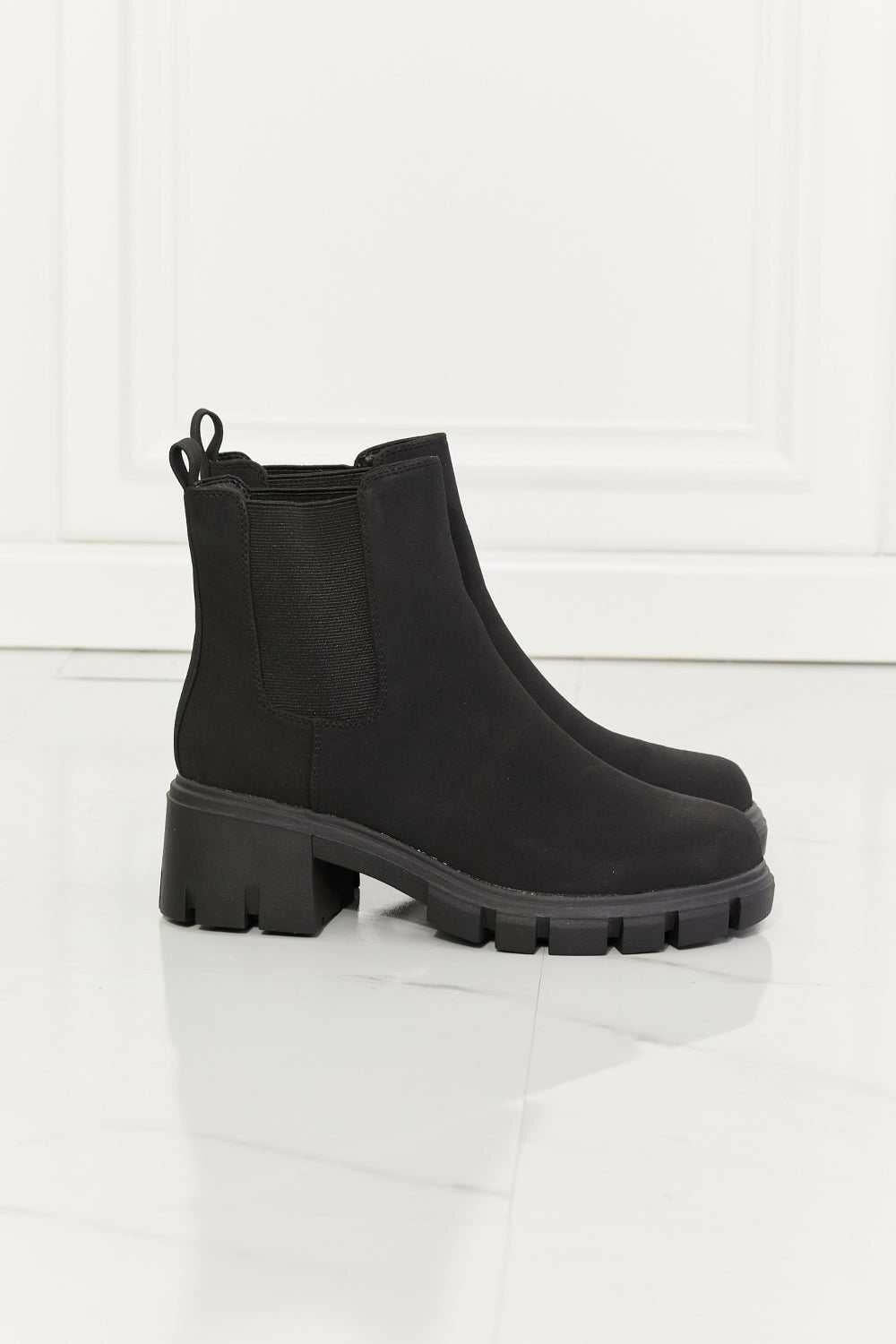 'Work For It' Matte Lug Sole Chelsea Boots - The Rogue Daisy